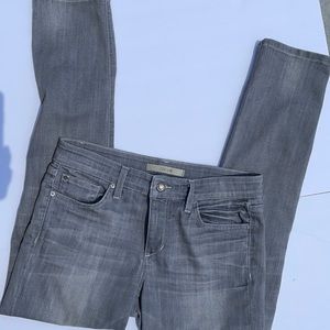 Joe’s jeans. Gray. Skinny. Size 29. Kenzie style